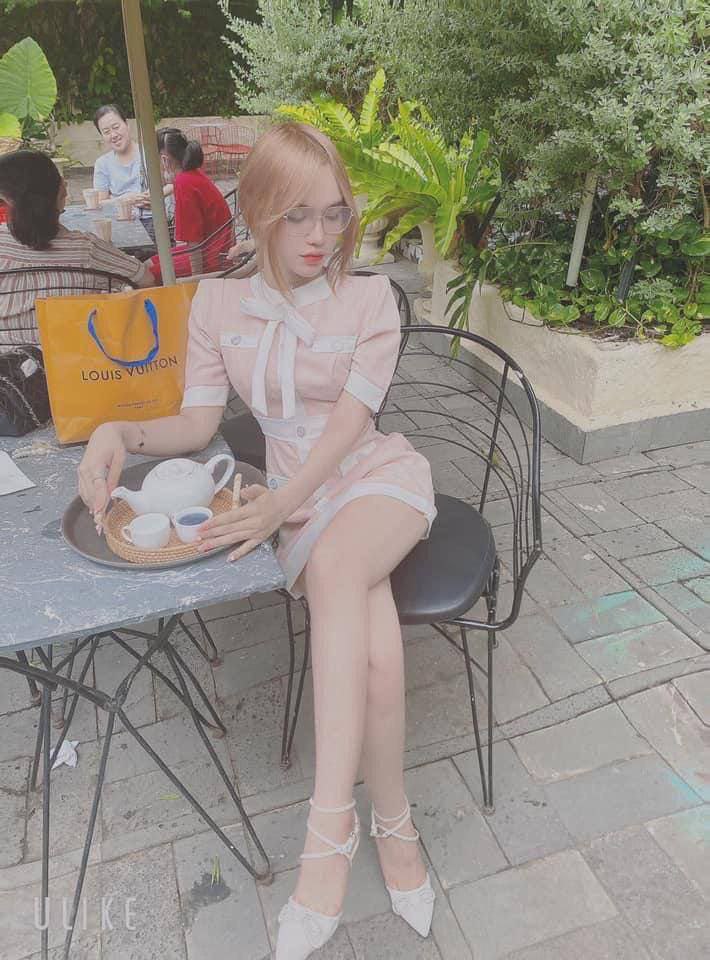 Vú cháu dạo này to hơn hồi còn bé rồi nhỉ